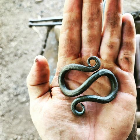 Forged S-scroll